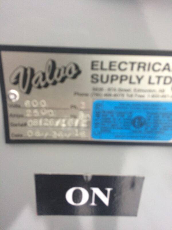 2500 Amp Breaker